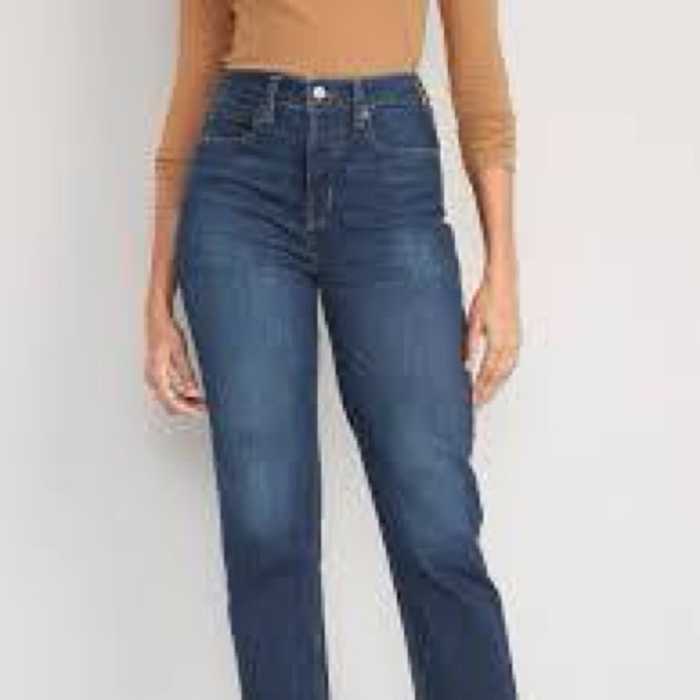 Old navy extra sky high rise secret pocket Size 6 nwot